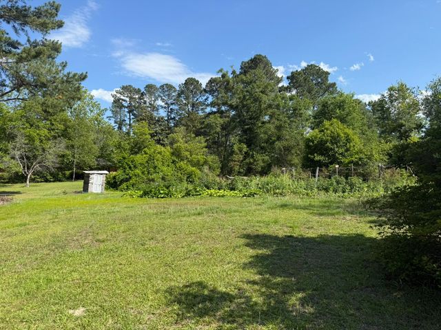 40 Sandalwood Lane, Sumter, SC 29154