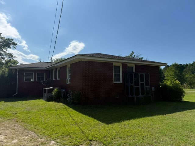 40 Sandalwood Lane, Sumter, SC 29154