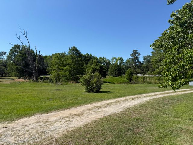 40 Sandalwood Lane, Sumter, SC 29154