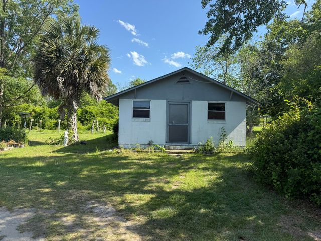 40 Sandalwood Lane, Sumter, SC 29154
