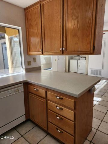 10582 Caminito Glenellen, San Diego, CA 92126