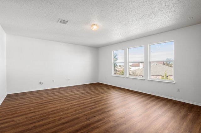 4816 Star Ridge Drive, Fort Worth, TX 76133