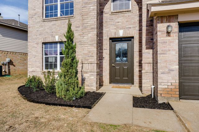 4816 Star Ridge Drive, Fort Worth, TX 76133