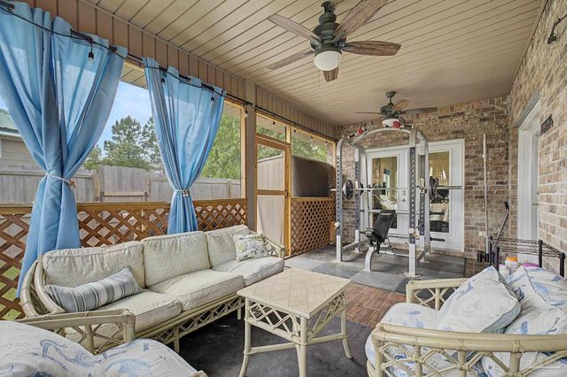 645 Wild Heron Way, Pensacola, FL 32506