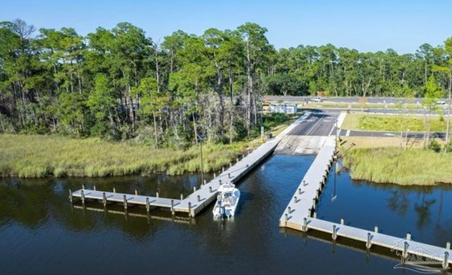 645 Wild Heron Way, Pensacola, FL 32506