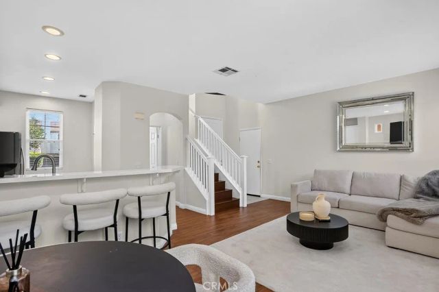 34 Rue Du Chateau, Aliso Viejo, CA 92656