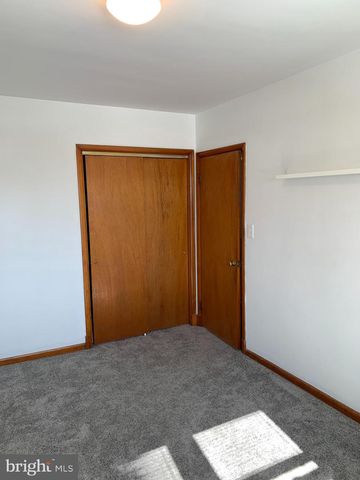 4705 BAYONNE AVE, Baltimore, MD 21206