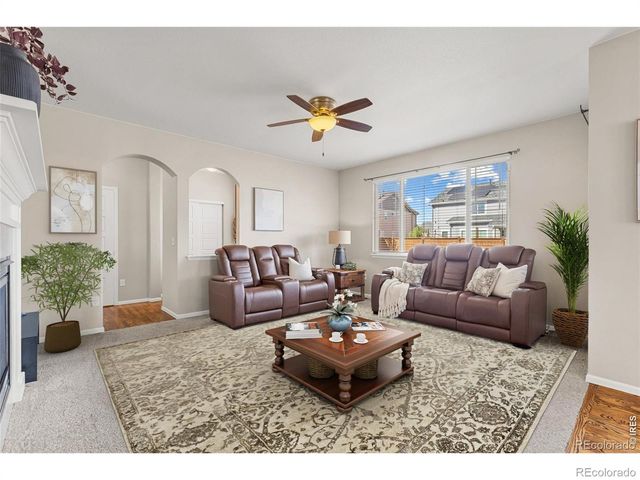 163 N Jamestown Way, Aurora, CO 80018