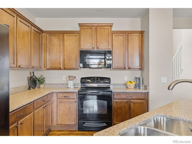 163 N Jamestown Way, Aurora, CO 80018