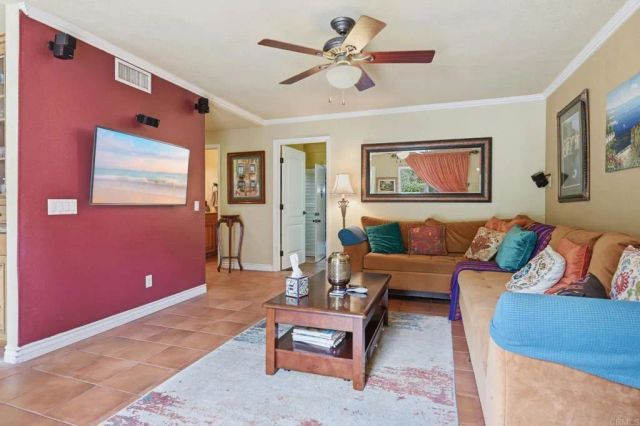 3679 Cameo Dr, Oceanside, CA 92056