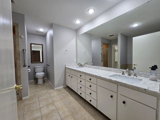 1903 N D St, Midland, TX 79705