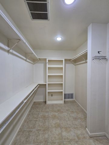 1903 N D St, Midland, TX 79705