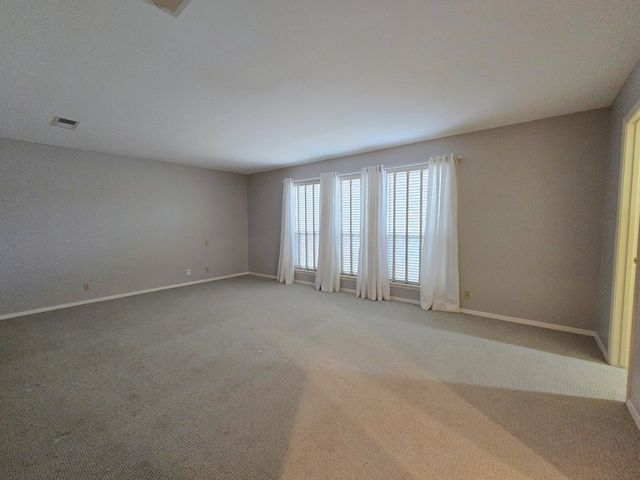 1903 N D St, Midland, TX 79705