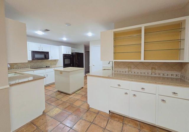 1903 N D St, Midland, TX 79705