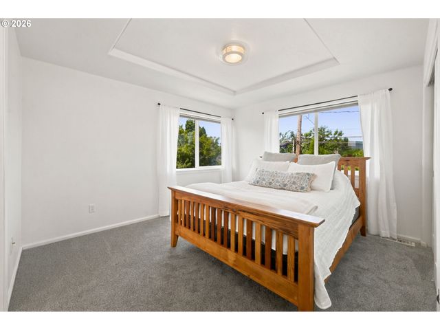 1512 T St, Springfield, OR 97477
