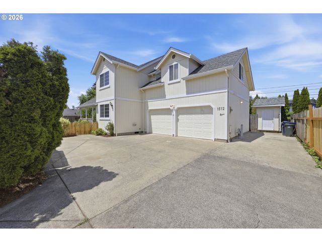 1512 T St, Springfield, OR 97477