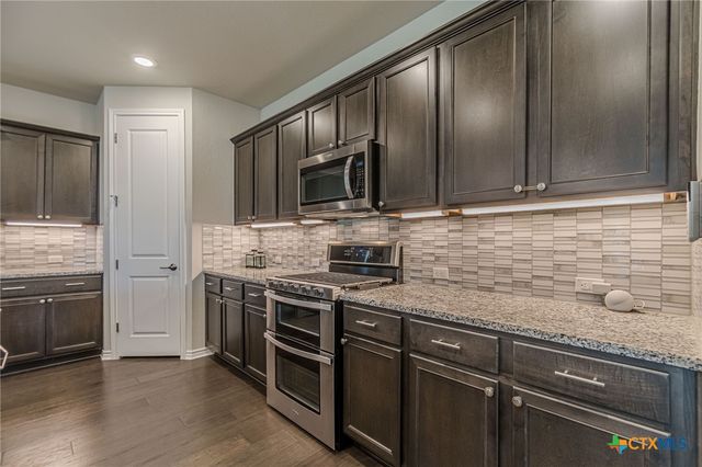 318 Dancing Oak Lane 104, San Marcos, TX 78666