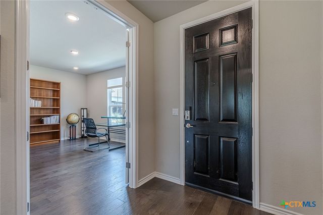 318 Dancing Oak Lane 104, San Marcos, TX 78666