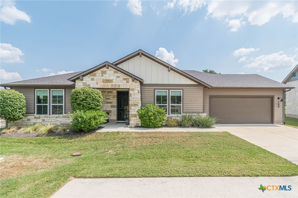 318 Dancing Oak Lane 104, San Marcos, TX 78666