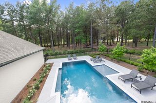 10108 Longleaf Ln, St Francisville, LA 70775