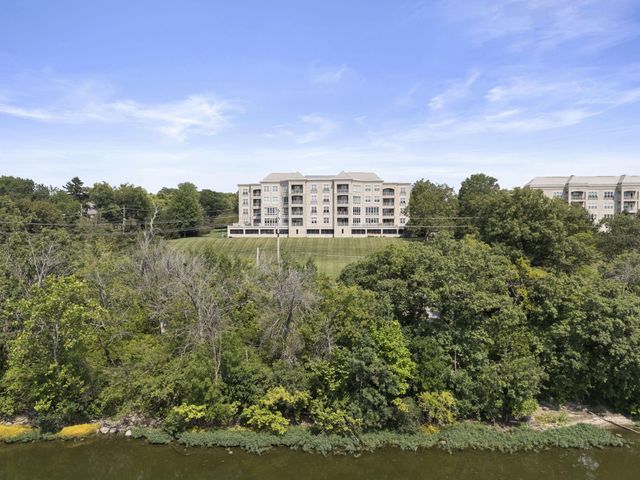 5745 Newbank Circle, 202, Dublin, OH 43017