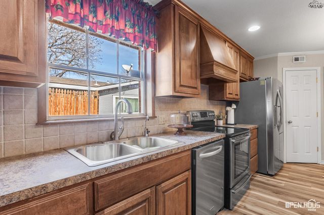 3309 TAFT BOULEVARD, Wichita Falls, TX 76308