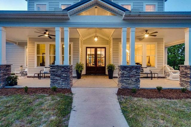 200 Waters Drive, Ringgold, GA 30736