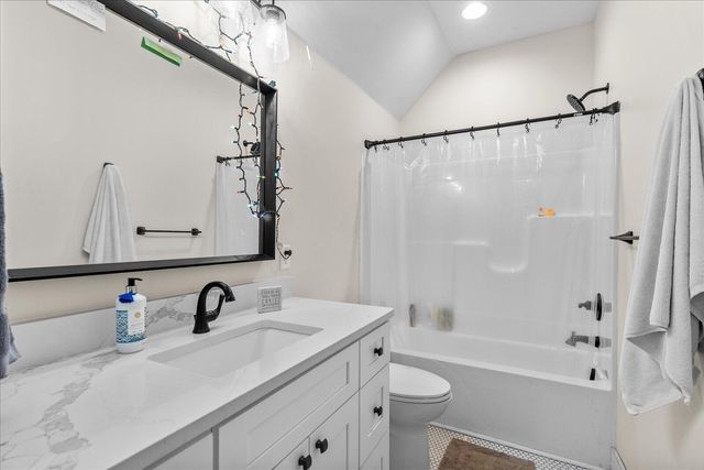 200 Waters Drive, Ringgold, GA 30736