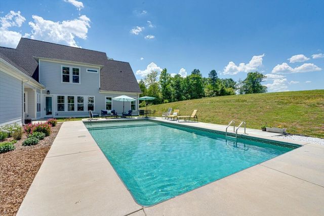 200 Waters Drive, Ringgold, GA 30736