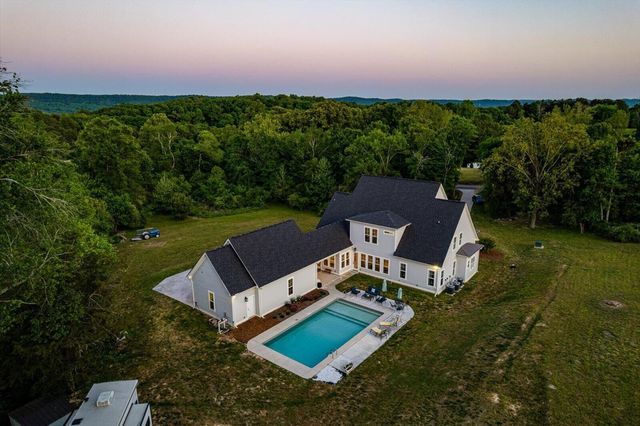 200 Waters Drive, Ringgold, GA 30736
