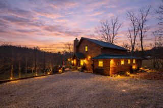 28 Wood Lane, Blue Ridge, GA 30513