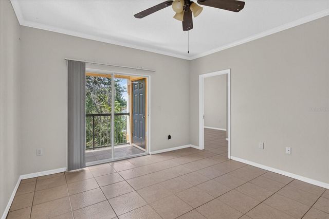 5608 PINNACLE HEIGHTS CIRCLE 305, Tampa, FL 33624
