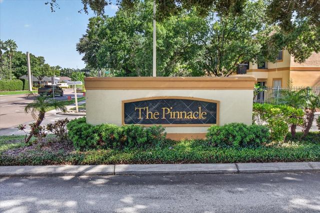 5608 PINNACLE HEIGHTS CIRCLE 305, Tampa, FL 33624