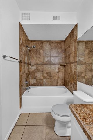 5608 PINNACLE HEIGHTS CIRCLE 305, Tampa, FL 33624