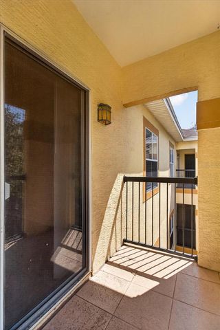 5608 PINNACLE HEIGHTS CIRCLE 305, Tampa, FL 33624