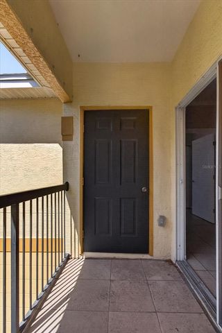 5608 PINNACLE HEIGHTS CIRCLE 305, Tampa, FL 33624