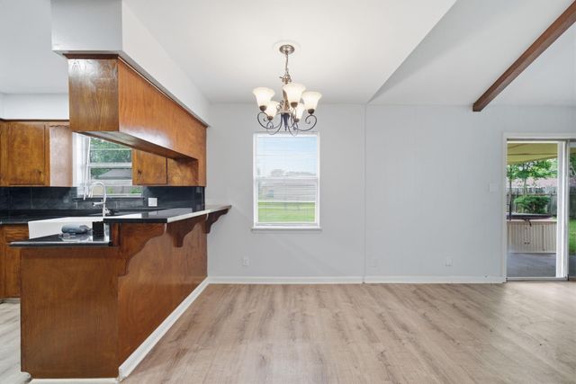 815 Klare Avenue, Rosenberg, TX 77471