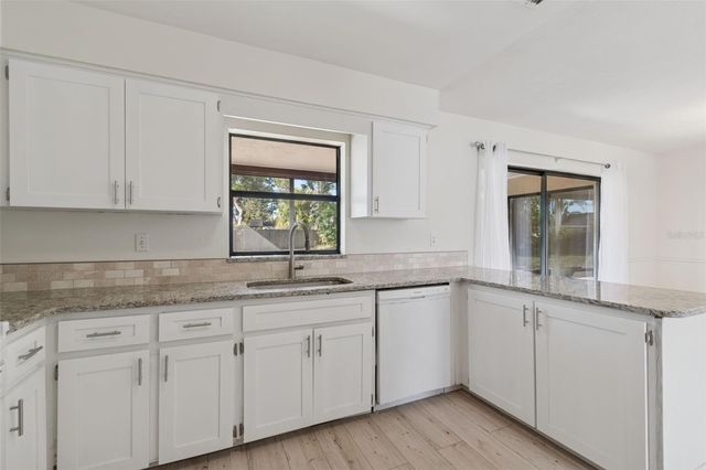 7337 CAMBRIDGE WAY, Clearwater, FL 33764