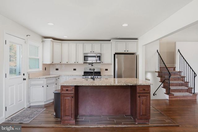 7904 SUBET RD, Windsor Mill, MD 21244