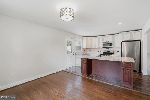 7904 SUBET RD, Windsor Mill, MD 21244
