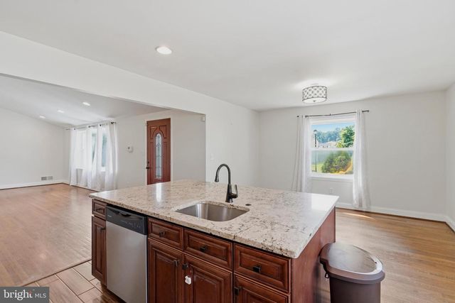 7904 SUBET RD, Windsor Mill, MD 21244