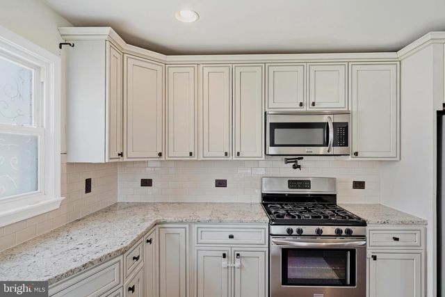 7904 SUBET RD, Windsor Mill, MD 21244
