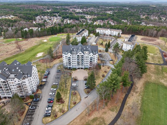 12 Mountain Laurels Dr Apt 402, Nashua, NH 03062