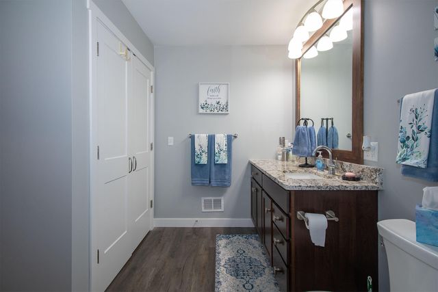 2193 Gethings Road 418, Battle Creek, MI 49015