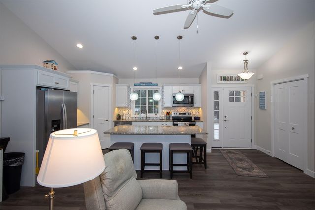 2193 Gethings Road 418, Battle Creek, MI 49015