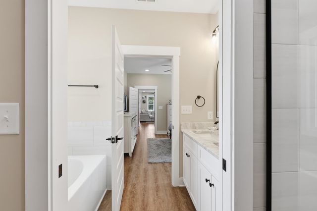 2487 Long Ave., Conway, SC 29526