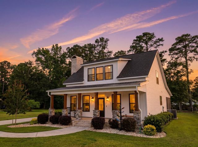 2487 Long Ave., Conway, SC 29526