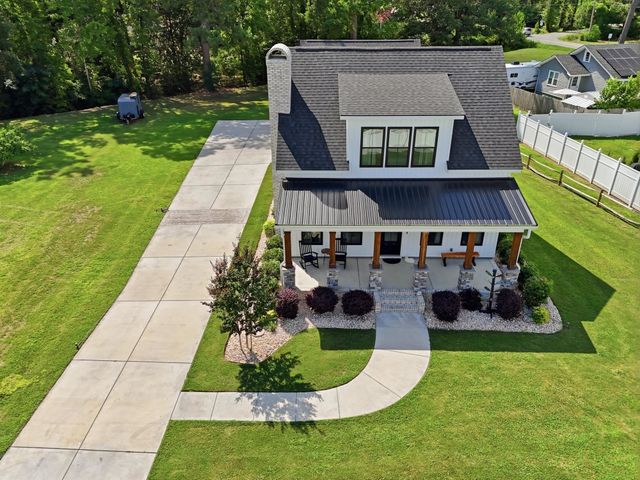 2487 Long Ave., Conway, SC 29526
