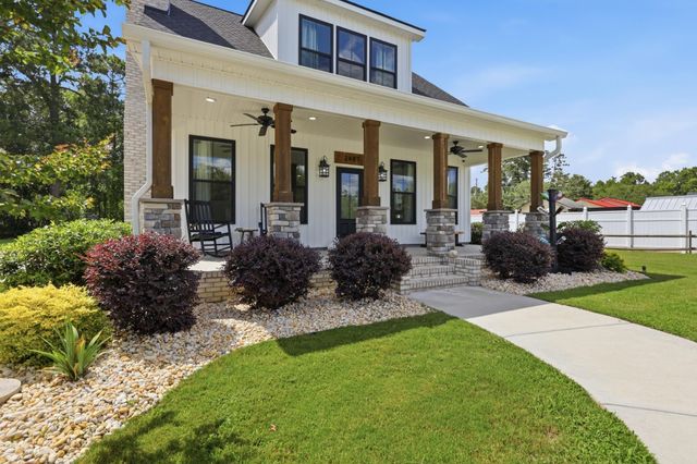 2487 Long Ave., Conway, SC 29526