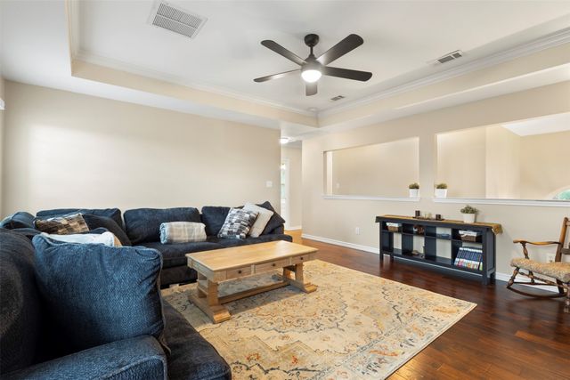 1915 Thornberry Drive, Melissa, TX 75454